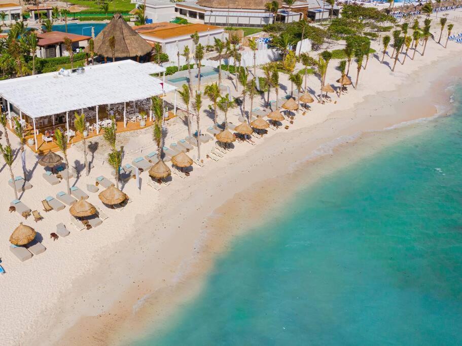 Casa Blanca By The Caribbean Sea Apartment Akumal Exterior foto