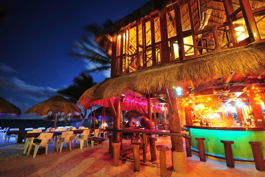 Casa Blanca By The Caribbean Sea Apartment Akumal Exterior foto